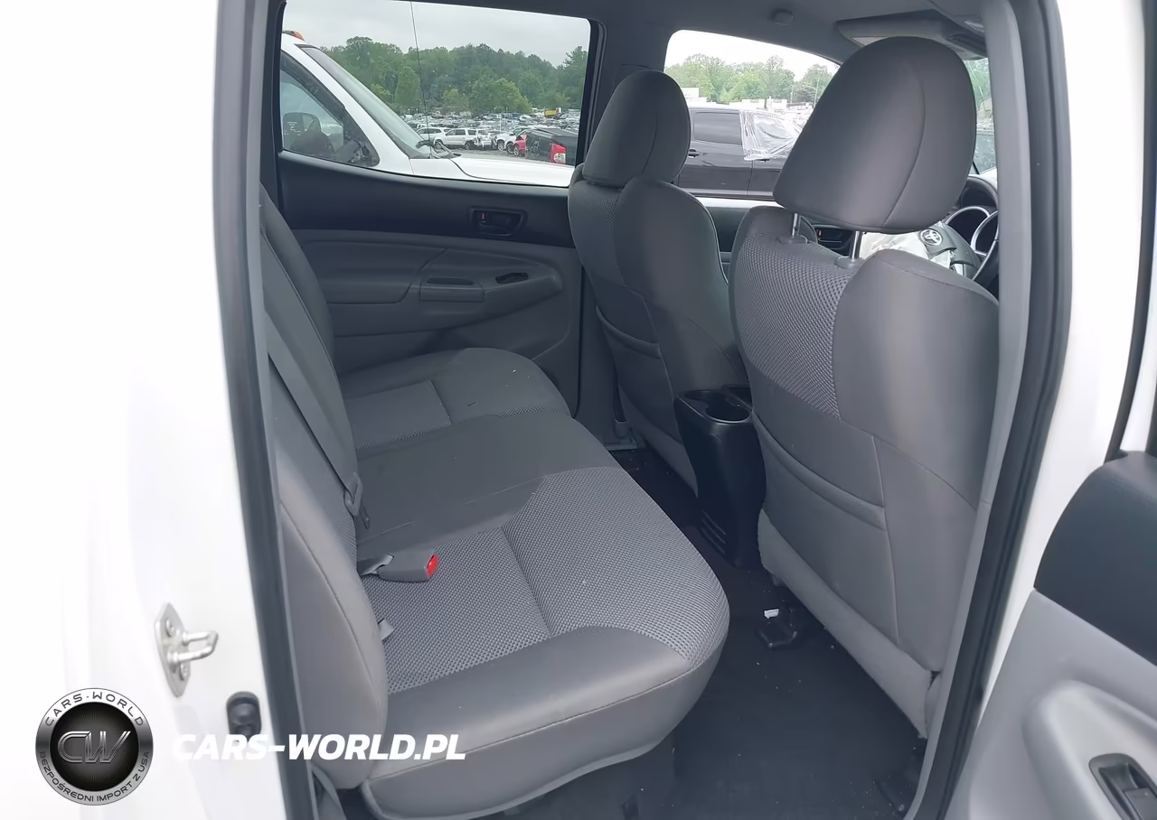 2012 Toyota Tacoma Base V6 VIN:3TMLU4EN2CM090072 - 8