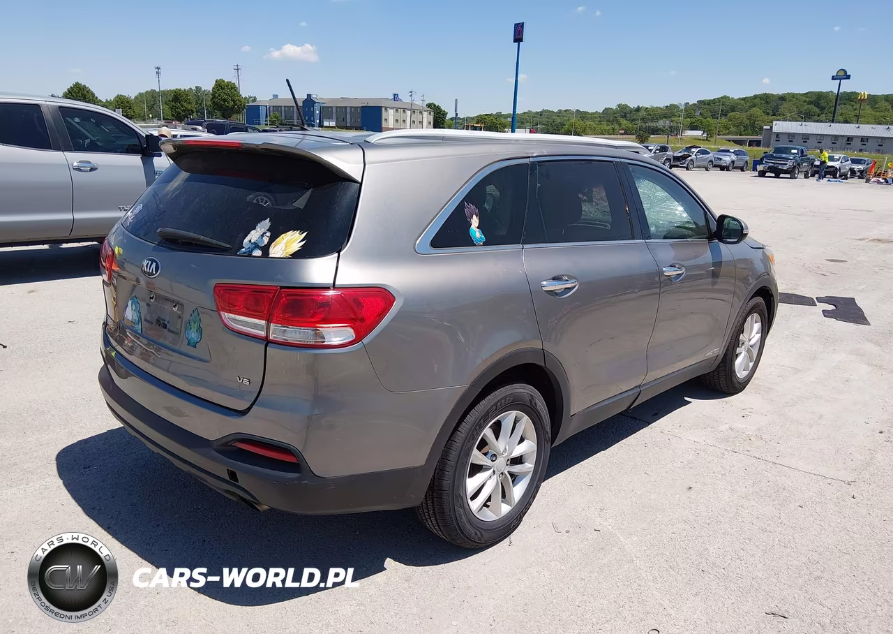 2017 Kia Sorento 3.3L Lx VIN:5XYPGDA5XHG199253 - 4