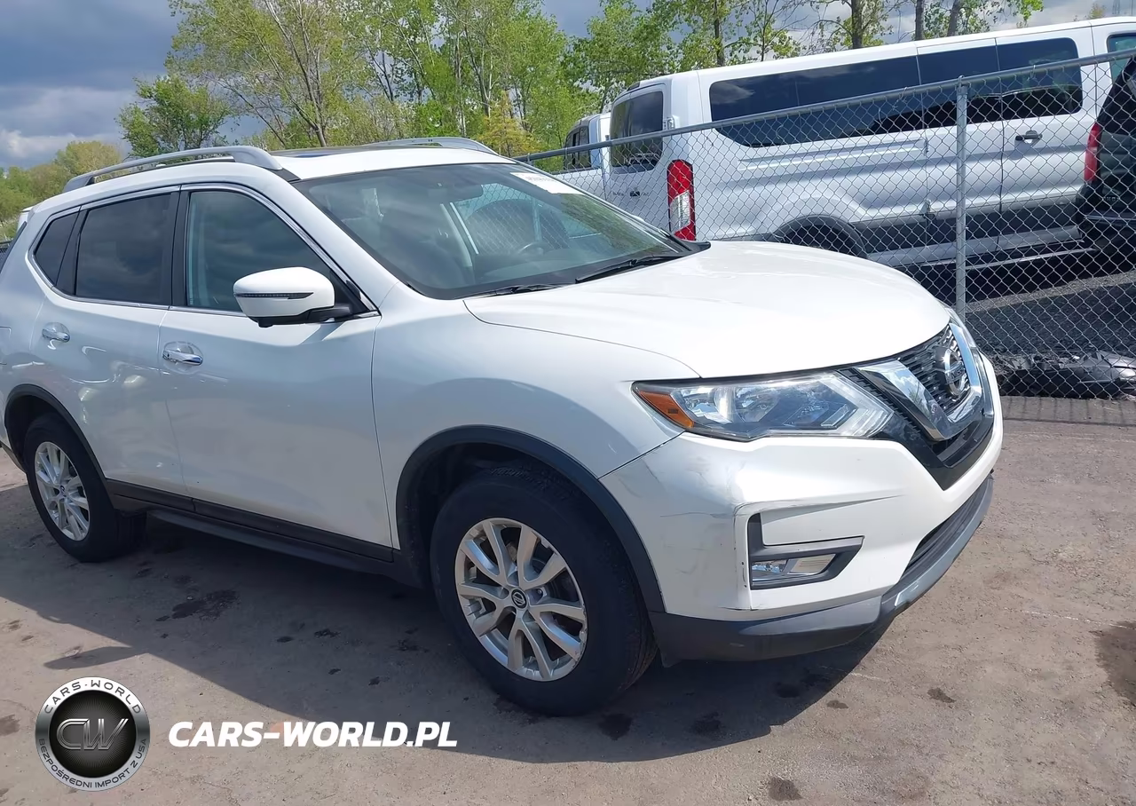 2017 Nissan Rogue Sv