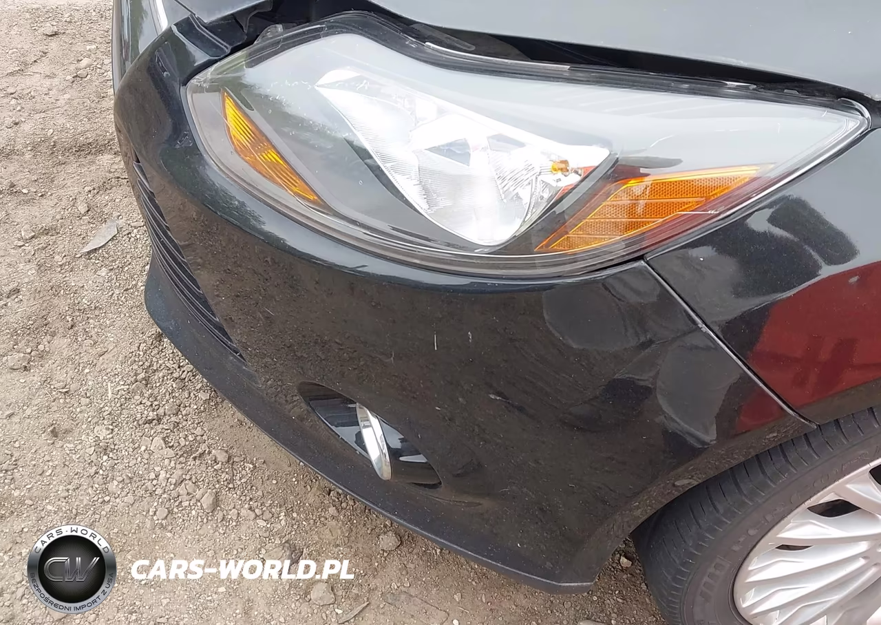 2012 Ford Focus Titanium VIN:1FAHP3N21CL299081 - 6
