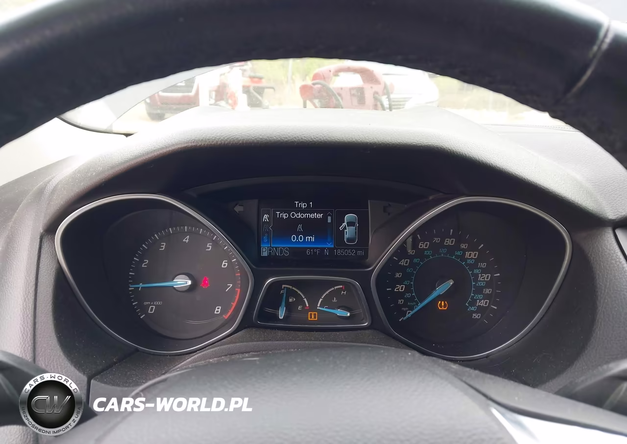 2012 Ford Focus Titanium VIN:1FAHP3N21CL299081 - 7