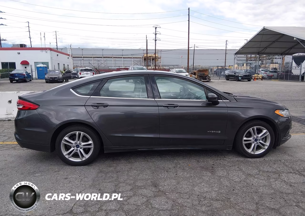 2018 Ford Fusion Hybrid S VIN:3FA6P0UU1JR142237 - 15