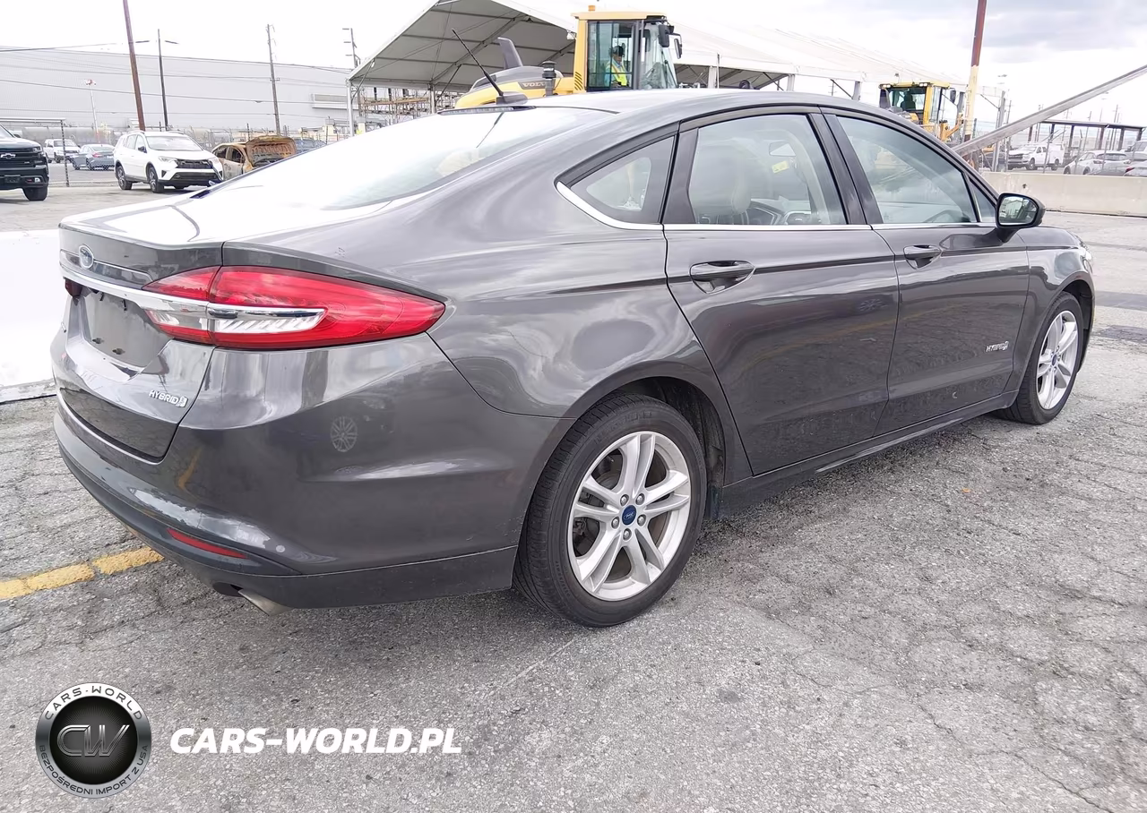 2018 Ford Fusion Hybrid S VIN:3FA6P0UU1JR142237 - 4