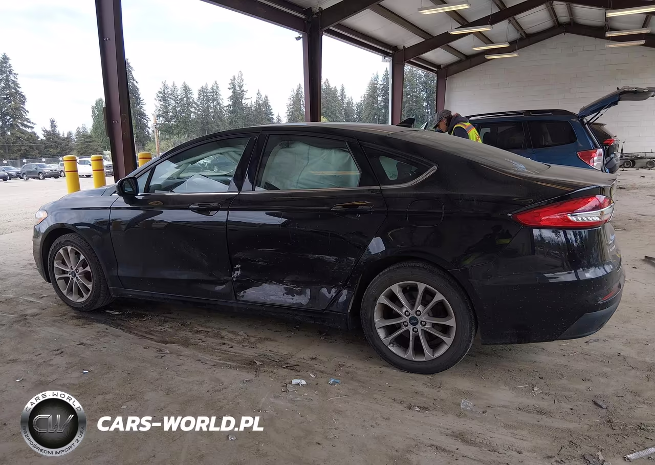 2019 Ford Fusion Se VIN:3FA6P0HD6KR136297 - 14
