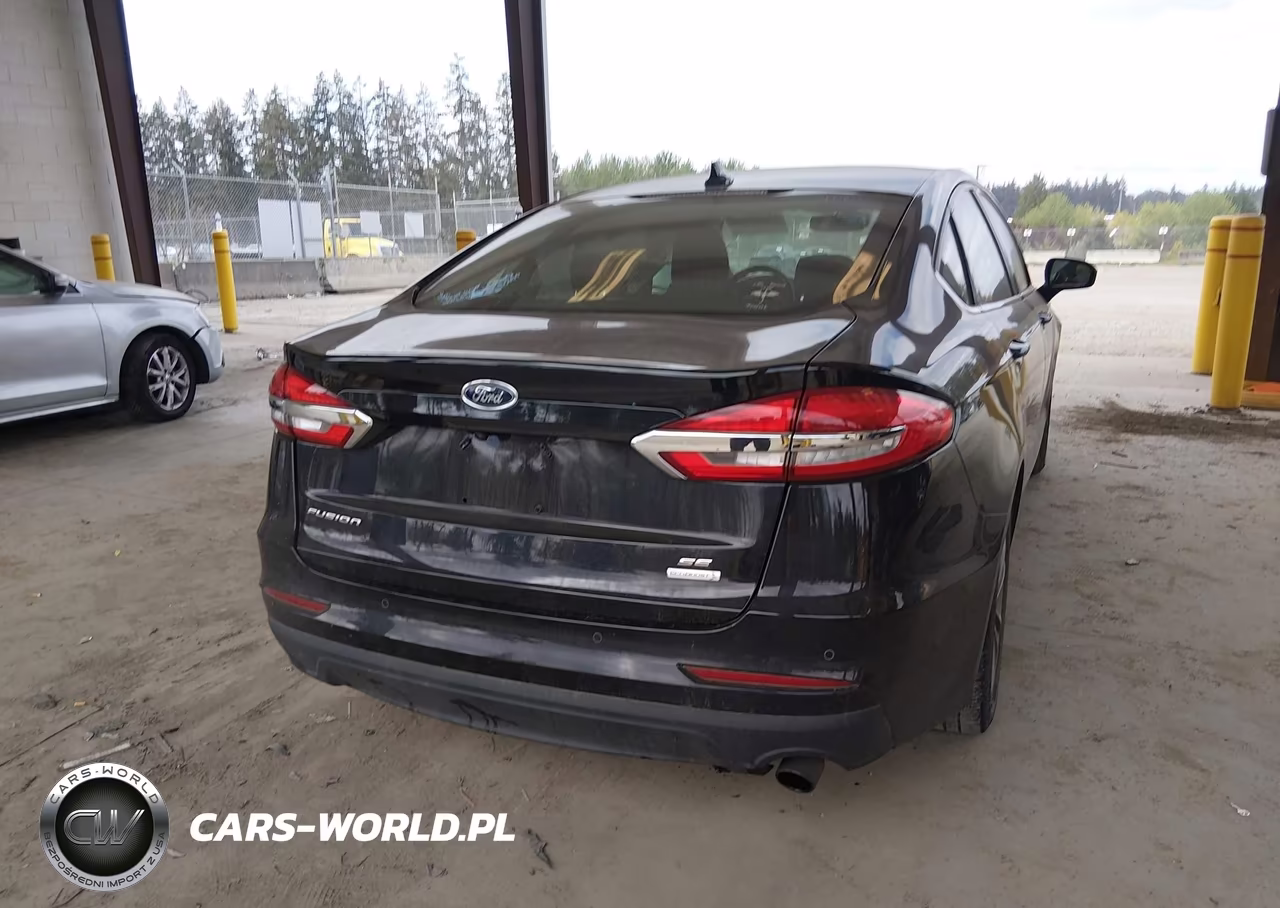 2019 Ford Fusion Se VIN:3FA6P0HD6KR136297 - 4