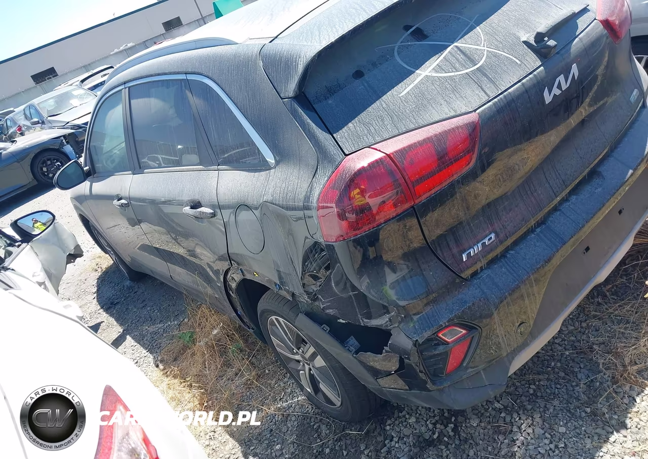 2022 Kia Niro Lxs VIN:KNDCB3LC7N5548411 - 3