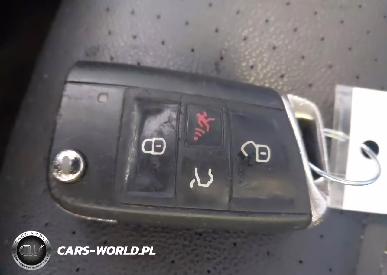 2020 Volkswagen Golf 1.4T Tsi VIN:3VWG57AU7LM011036 - 11