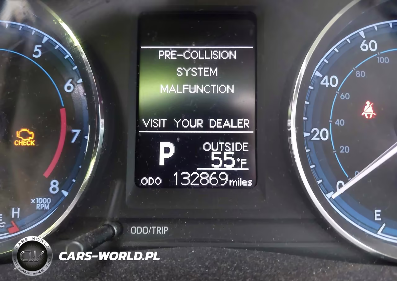 2017 Toyota Corolla Le VIN:5YFBURHEXHP571403 - 16