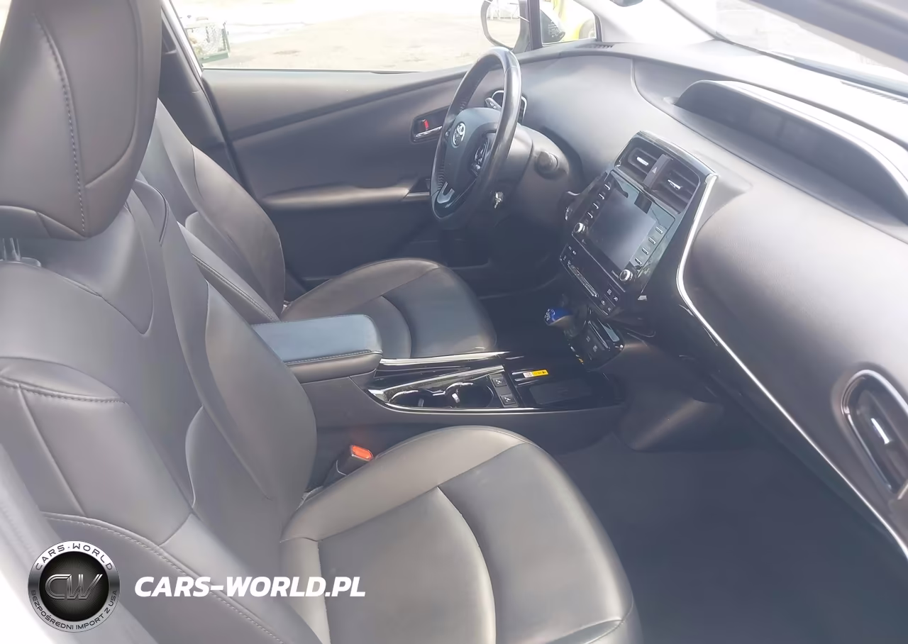 2022 Toyota Prius Nightshade Edition VIN:JTDKAMFU3N3168356 - 5