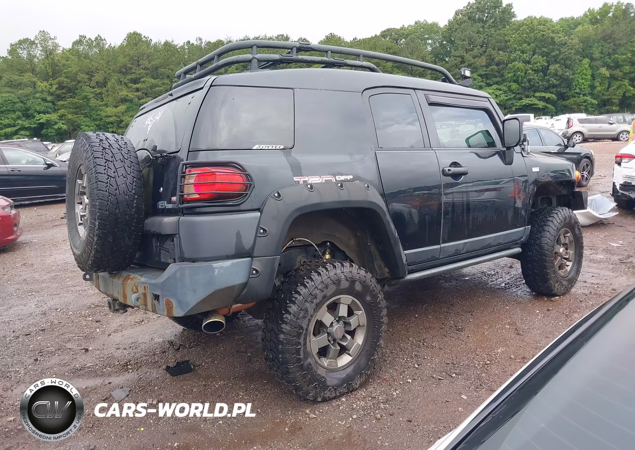 2007 Toyota Fj Cruiser VIN:JTEBU11F070070268 - 4