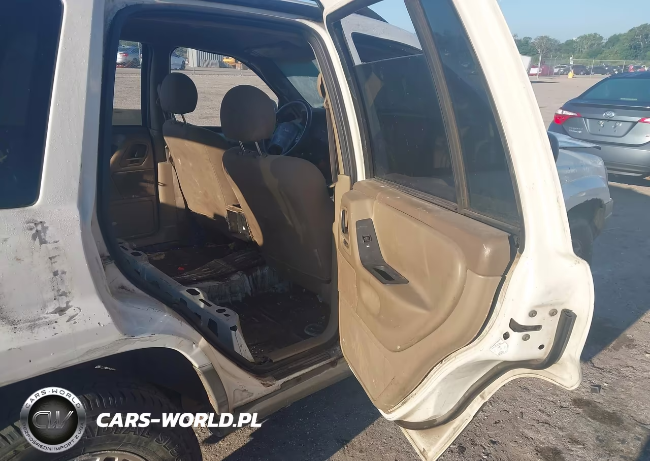 2002 Jeep Grand Cherokee Laredo VIN:1J4GW48S22C125846 - 8