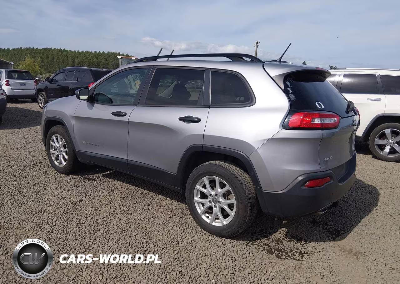 2016 Jeep Cherokee Sport VIN:1C4PJMAB0GW175990 - 3
