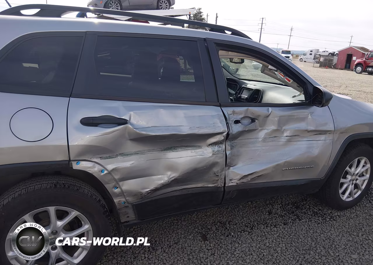 2016 Jeep Cherokee Sport VIN:1C4PJMAB0GW175990 - 6