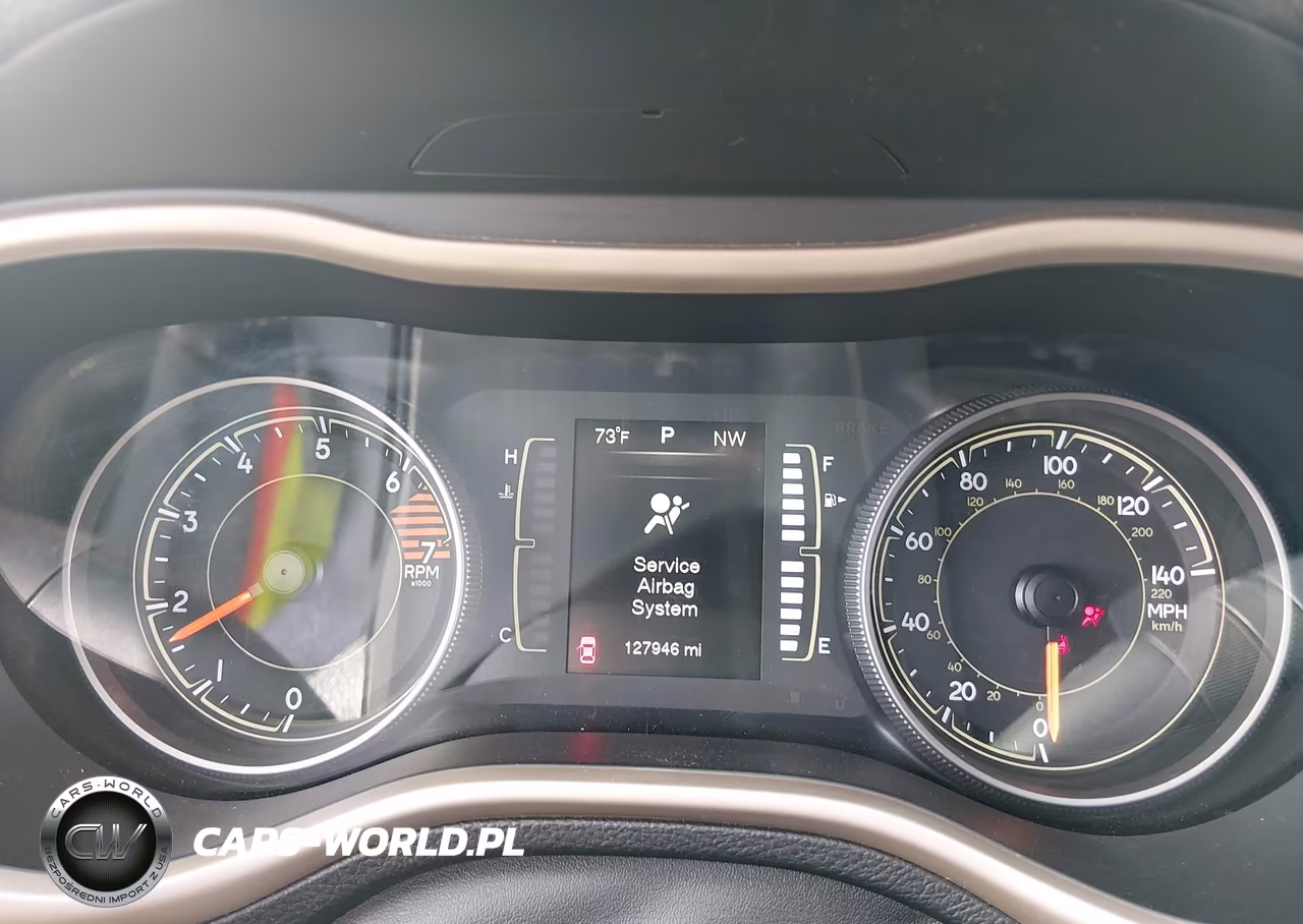 2016 Jeep Cherokee Sport VIN:1C4PJMAB0GW175990 - 7