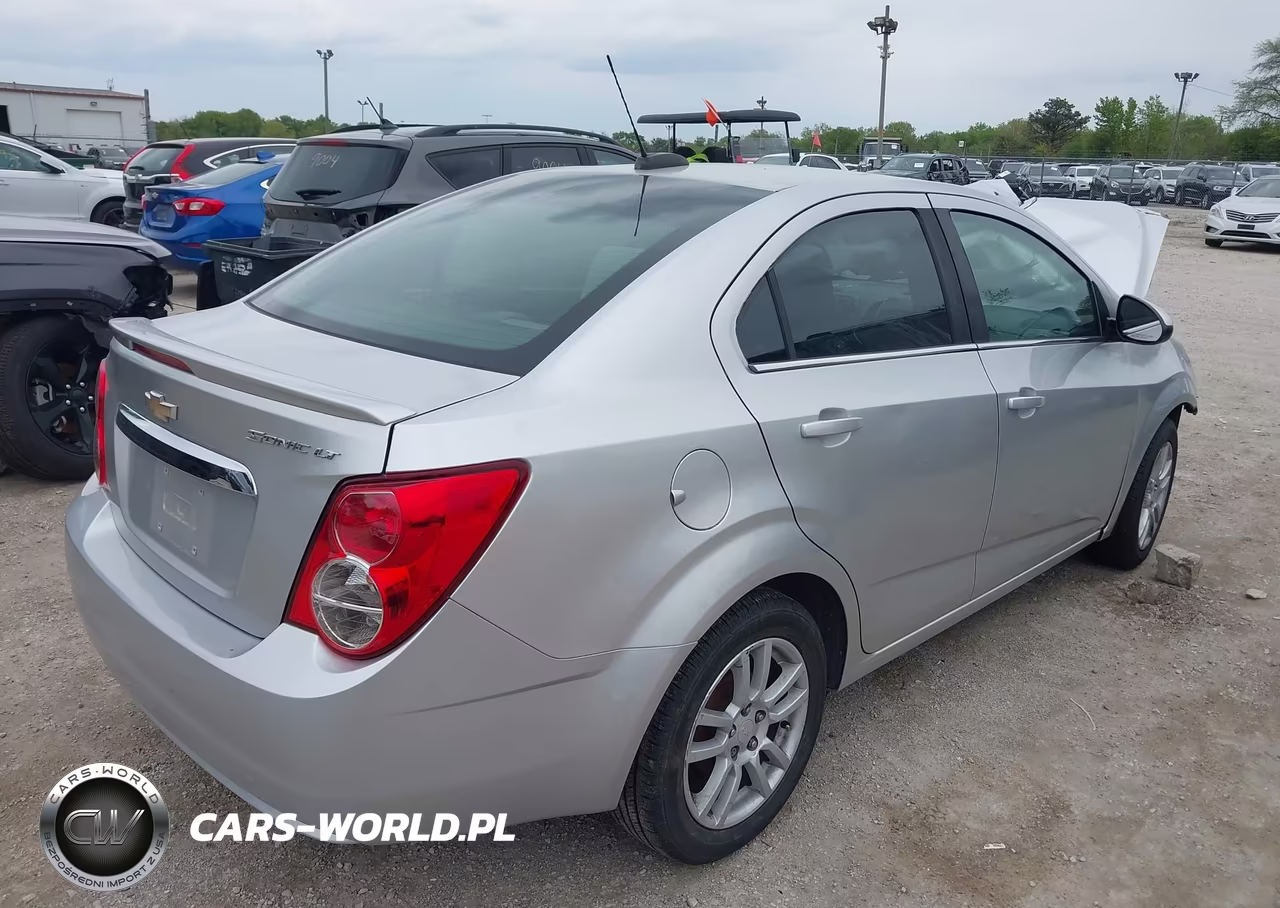 2016 Chevrolet Sonic Lt Auto VIN:1G1JC5SH0G4123563 - 4