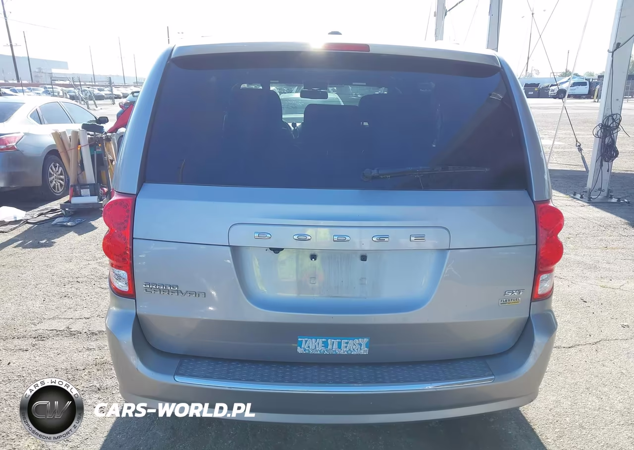 2019 Dodge Grand Caravan Sxt VIN:2C4RDGCG4KR755559 - 16