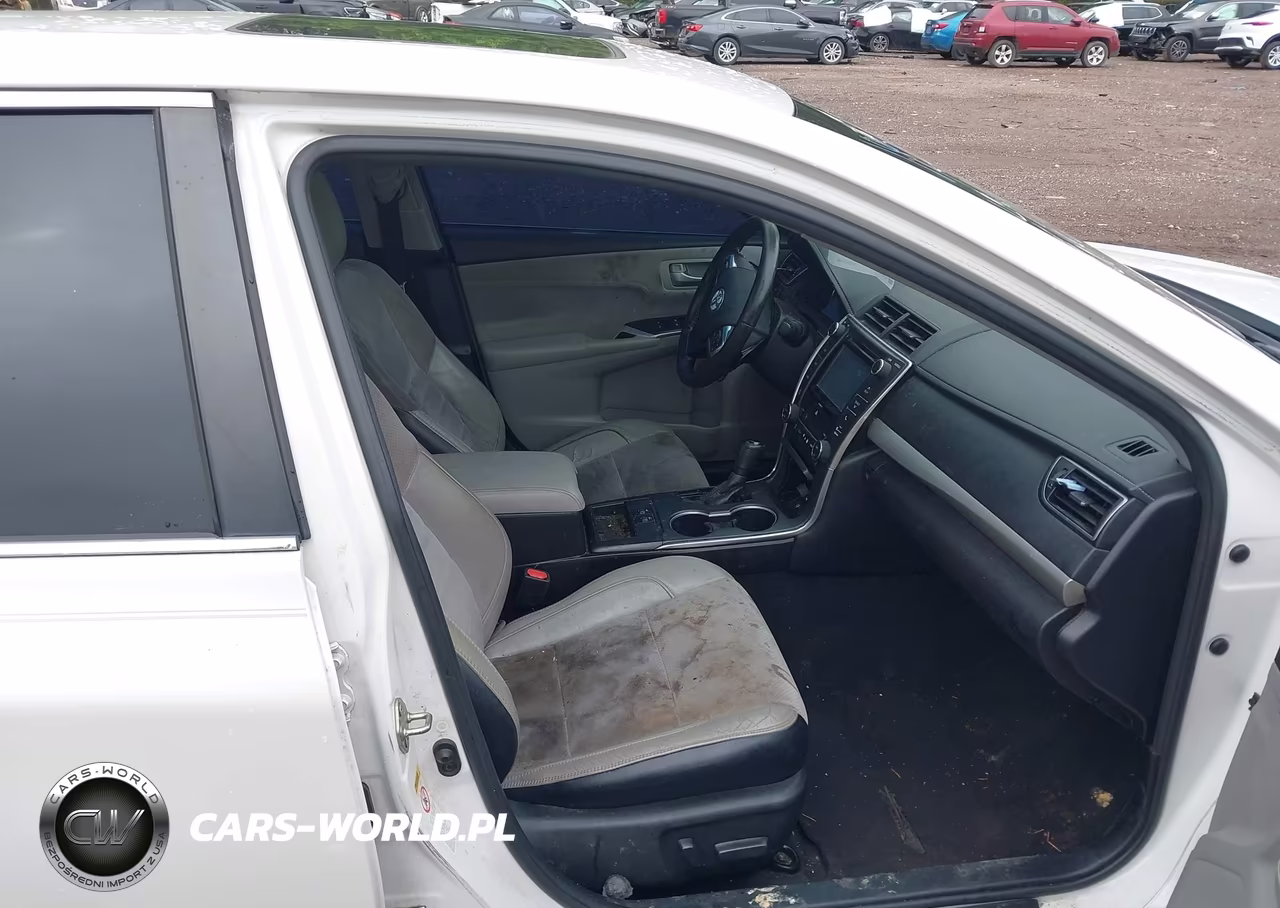 2017 Toyota Camry Xse VIN:4T1BF1FK1HU652552 - 5