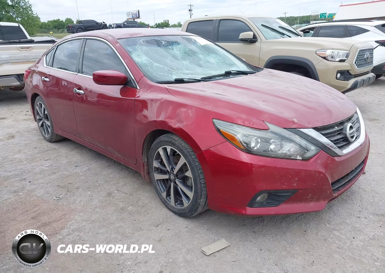 2016 Nissan Altima 2.5 Sr – zdjęcie 1 z 11