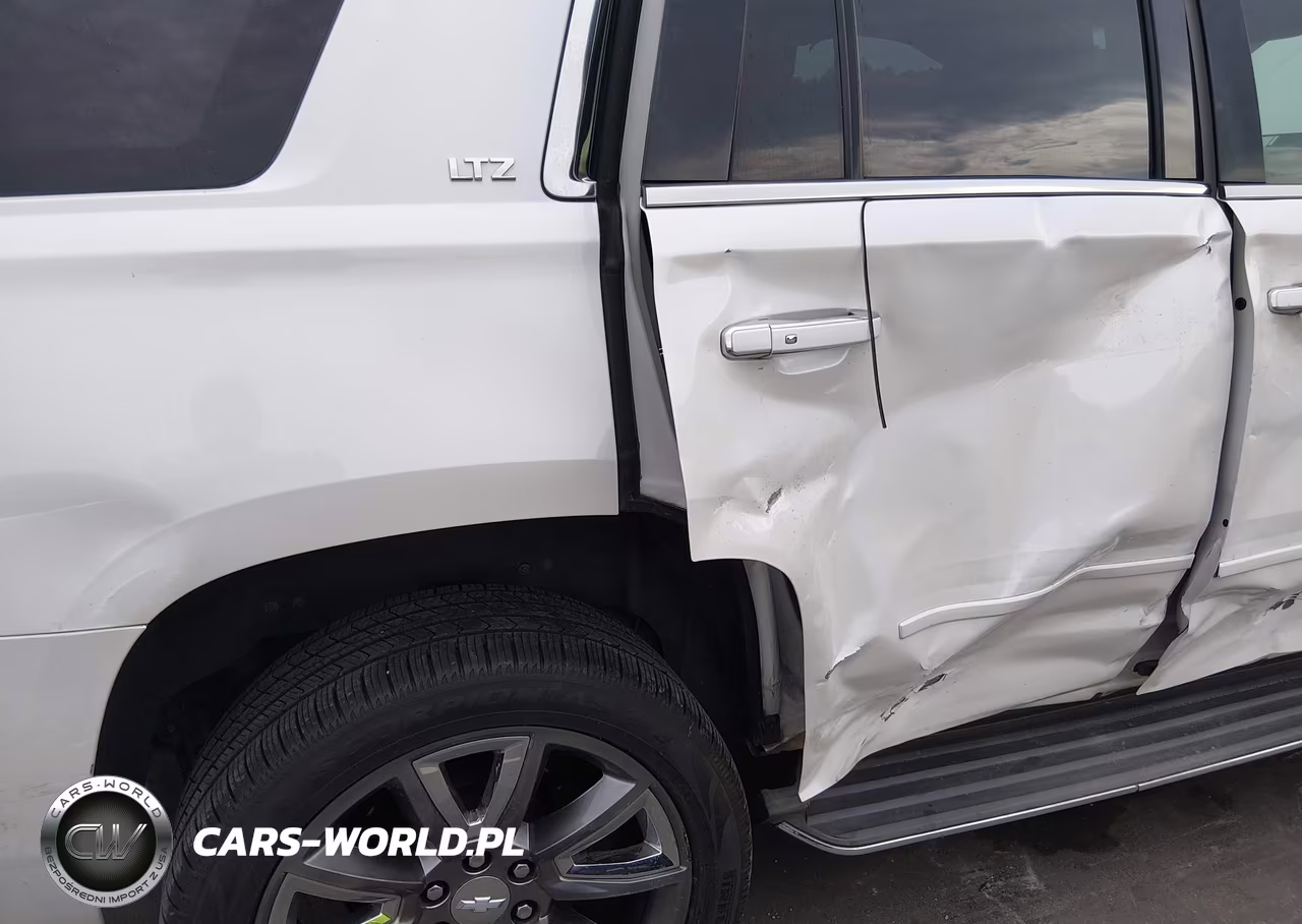 2016 Chevrolet Tahoe Ltz VIN:1GNSKCKC7GR354994 - 6