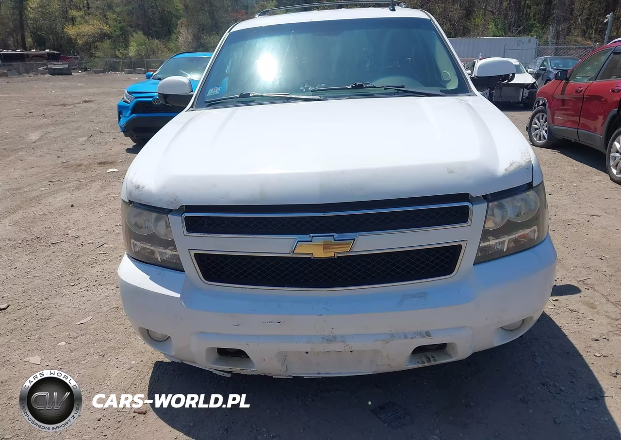 2011 Chevrolet Tahoe Lt VIN:1GNSKBE00BR154091 - 12