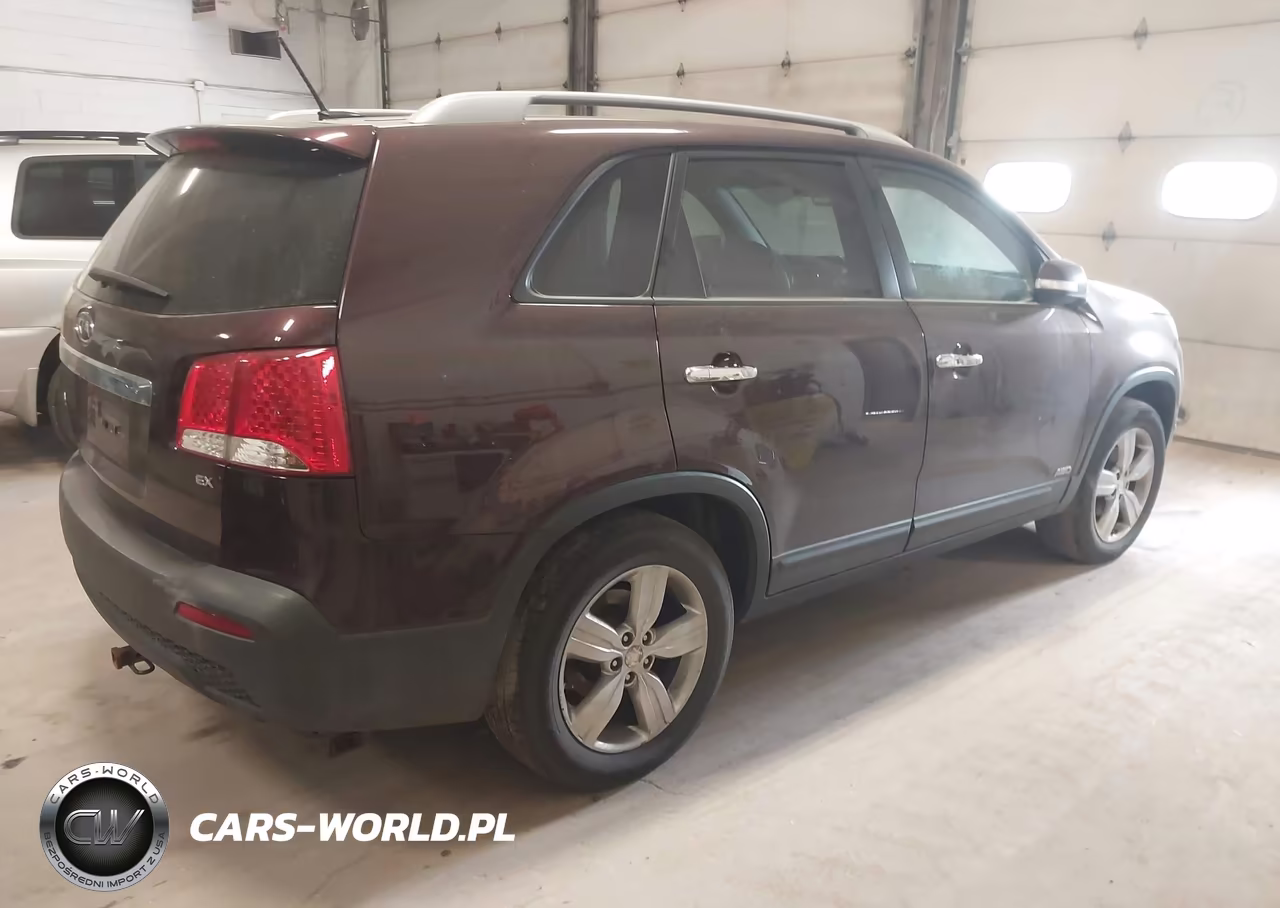2013 Kia Sorento Ex VIN:5XYKUDA65DG385191 - 4