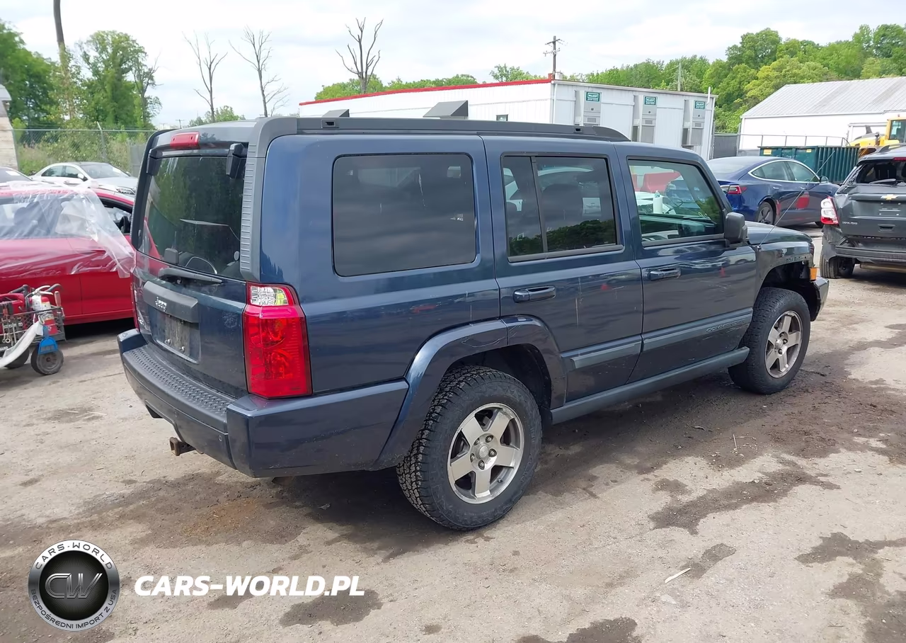 2009 Jeep Commander Sport VIN:1J8HG48KX9C540116 - 4