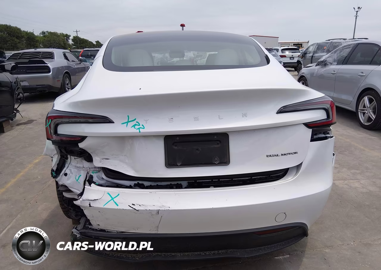 2024 Tesla Model 3 Long Range Dual Motor All-Wheel Drive VIN:5YJ3E1EB3RF799852 - 16