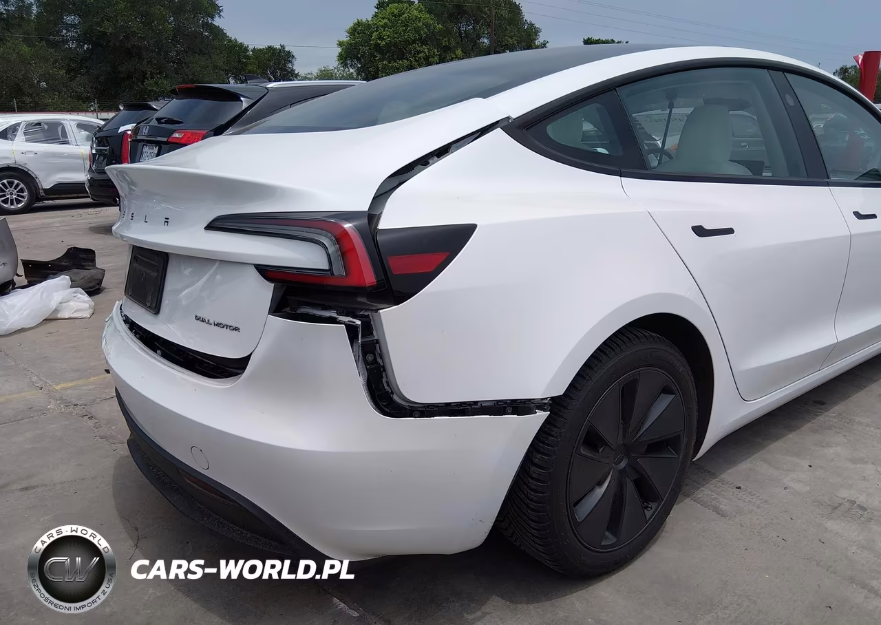 2024 Tesla Model 3 Long Range Dual Motor All-Wheel Drive VIN:5YJ3E1EB3RF799852 - 19