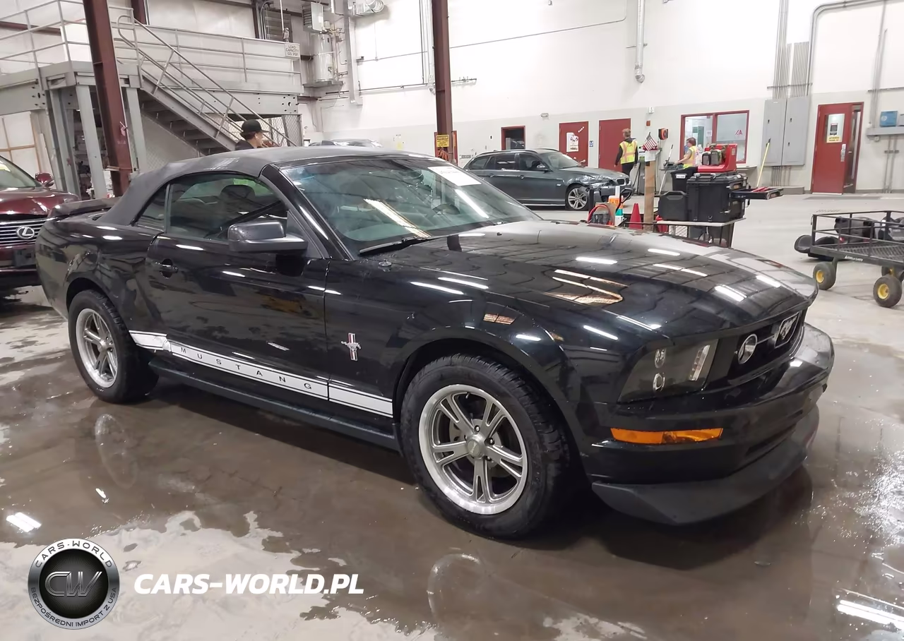 2006 Ford Mustang V6 – zdjęcie 1 z 17