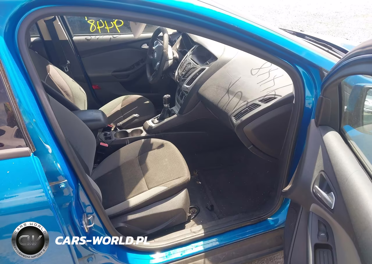 2013 Ford Focus Se VIN:1FADP3K23DL112833 - 5