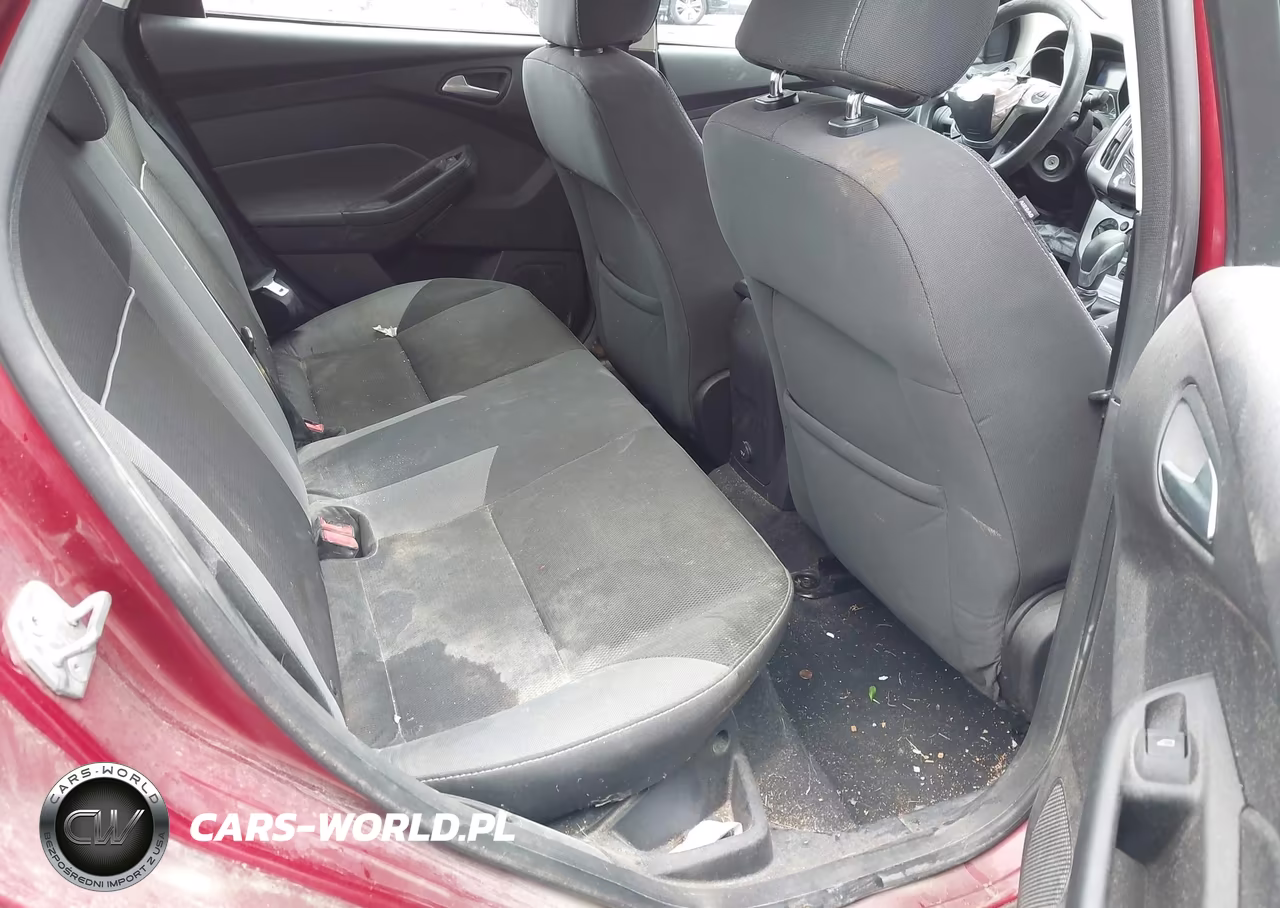 2014 Ford Focus Se VIN:1FADP3F24EL129197 - 8