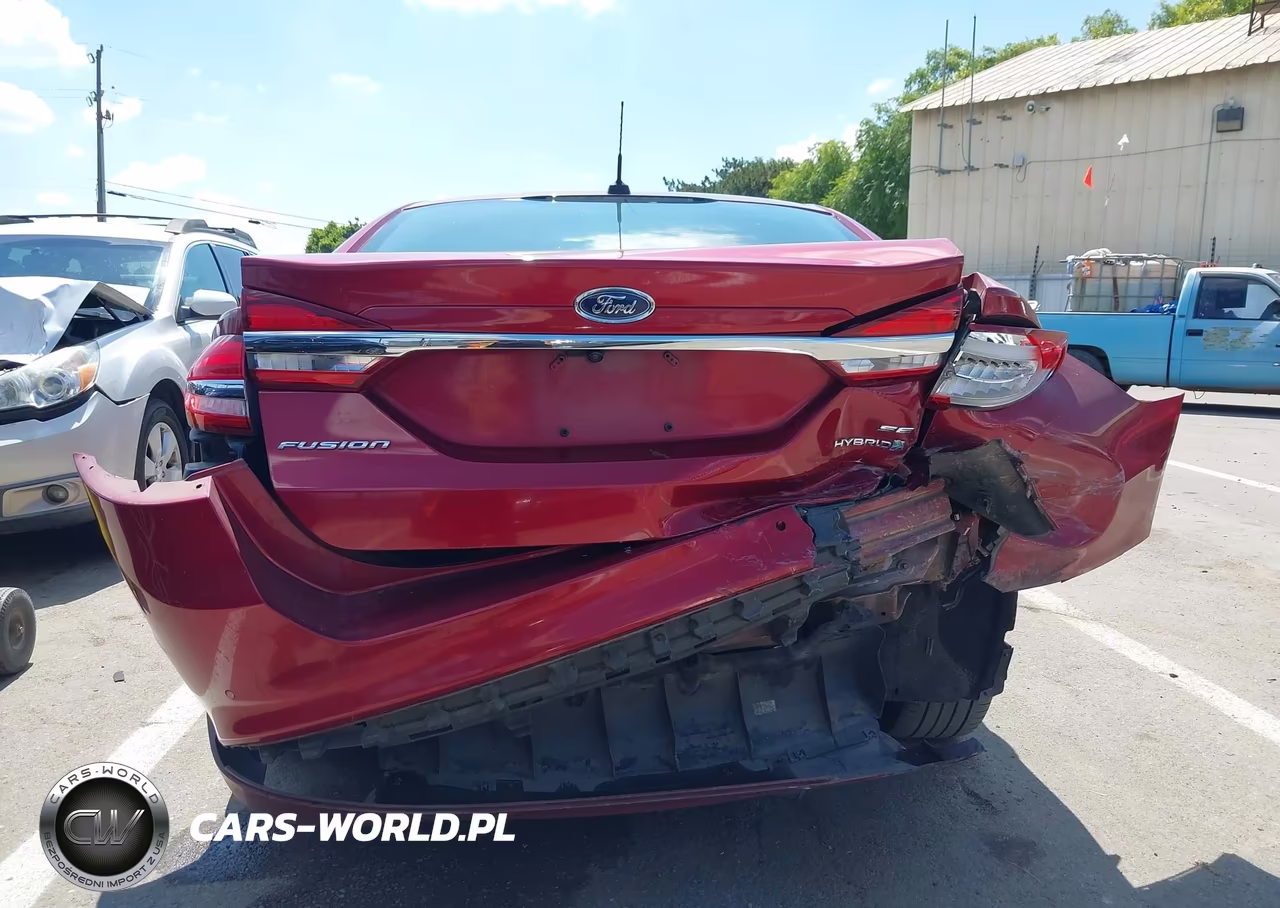 2017 Ford Fusion Hybrid Se VIN:3FA6P0LUXHR258192 - 17