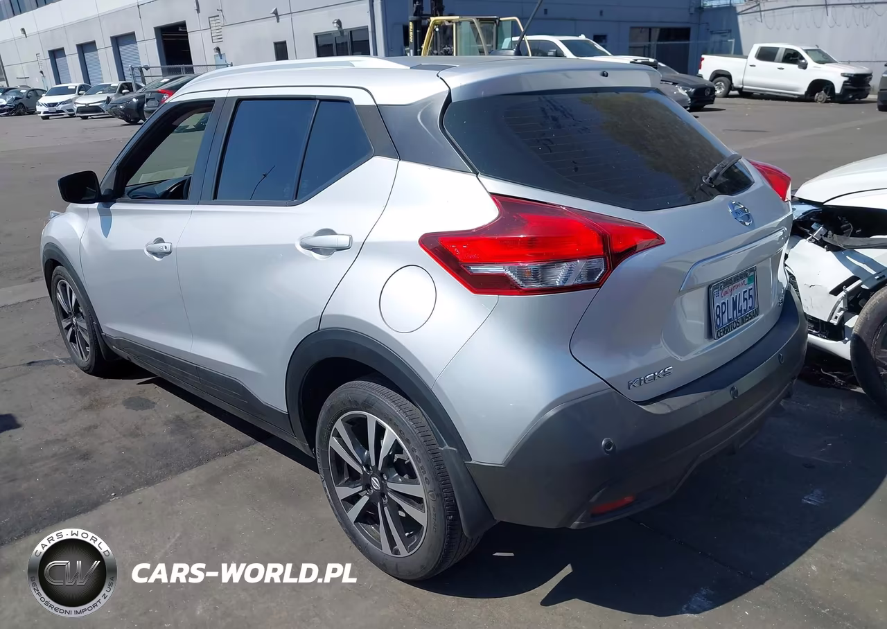 2020 Nissan Kicks Sv Xtronic Cvt VIN:3N1CP5CV0LL484632 - 3