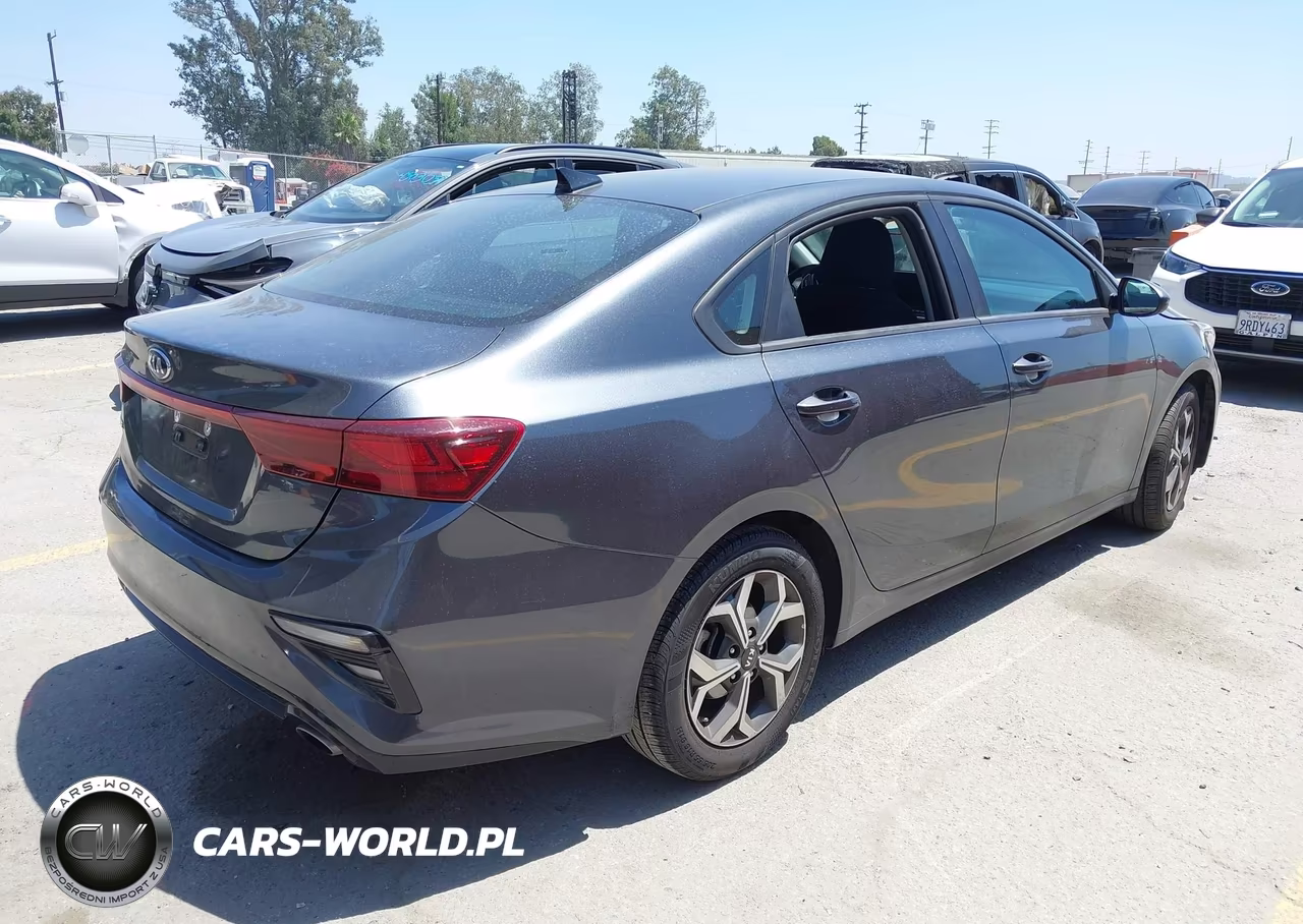 2021 Kia Forte Lxs VIN:3KPF24ADXME408483 - 4