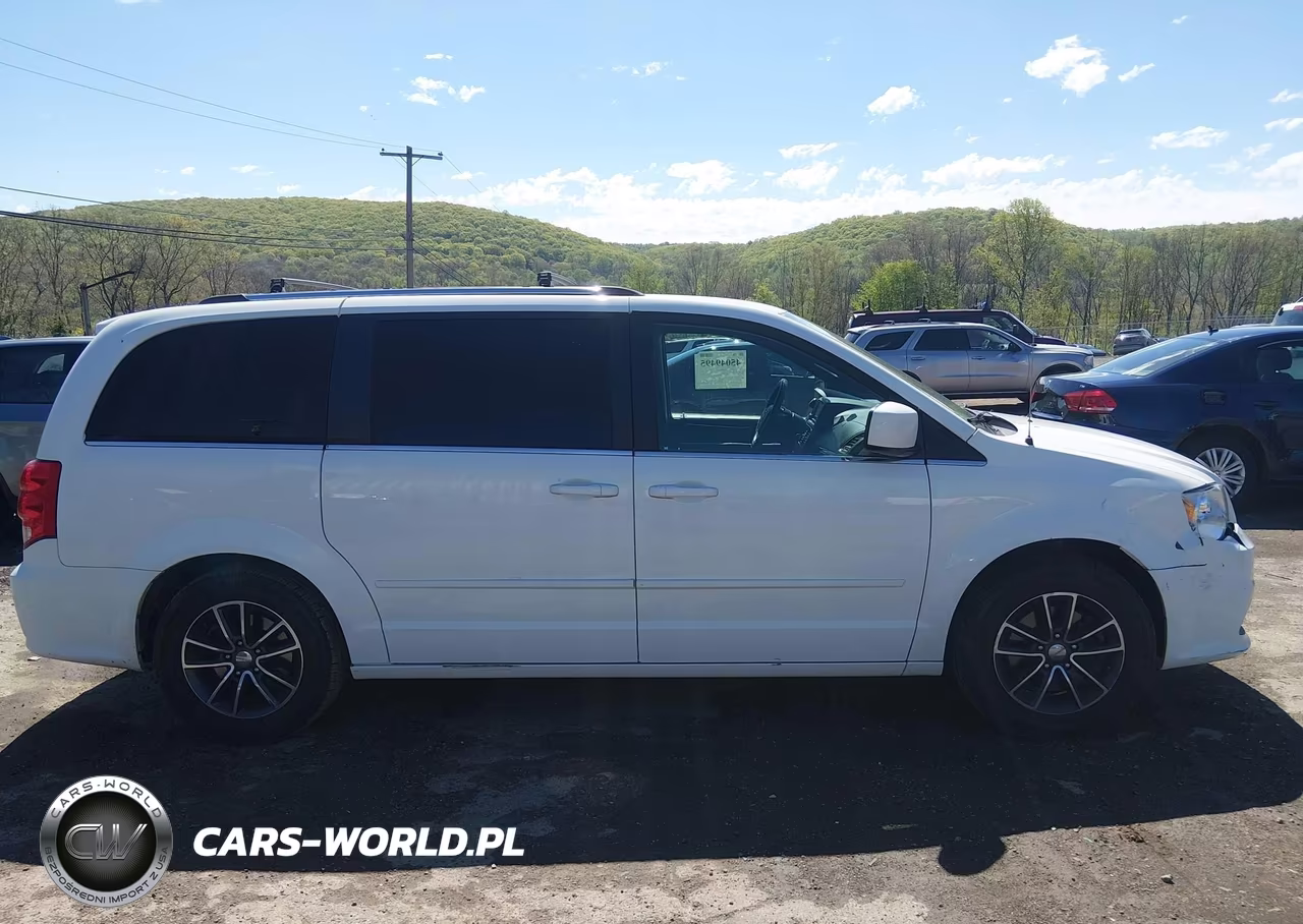 2017 Dodge Grand Caravan Sxt VIN:2C4RDGCG4HR834173 - 13
