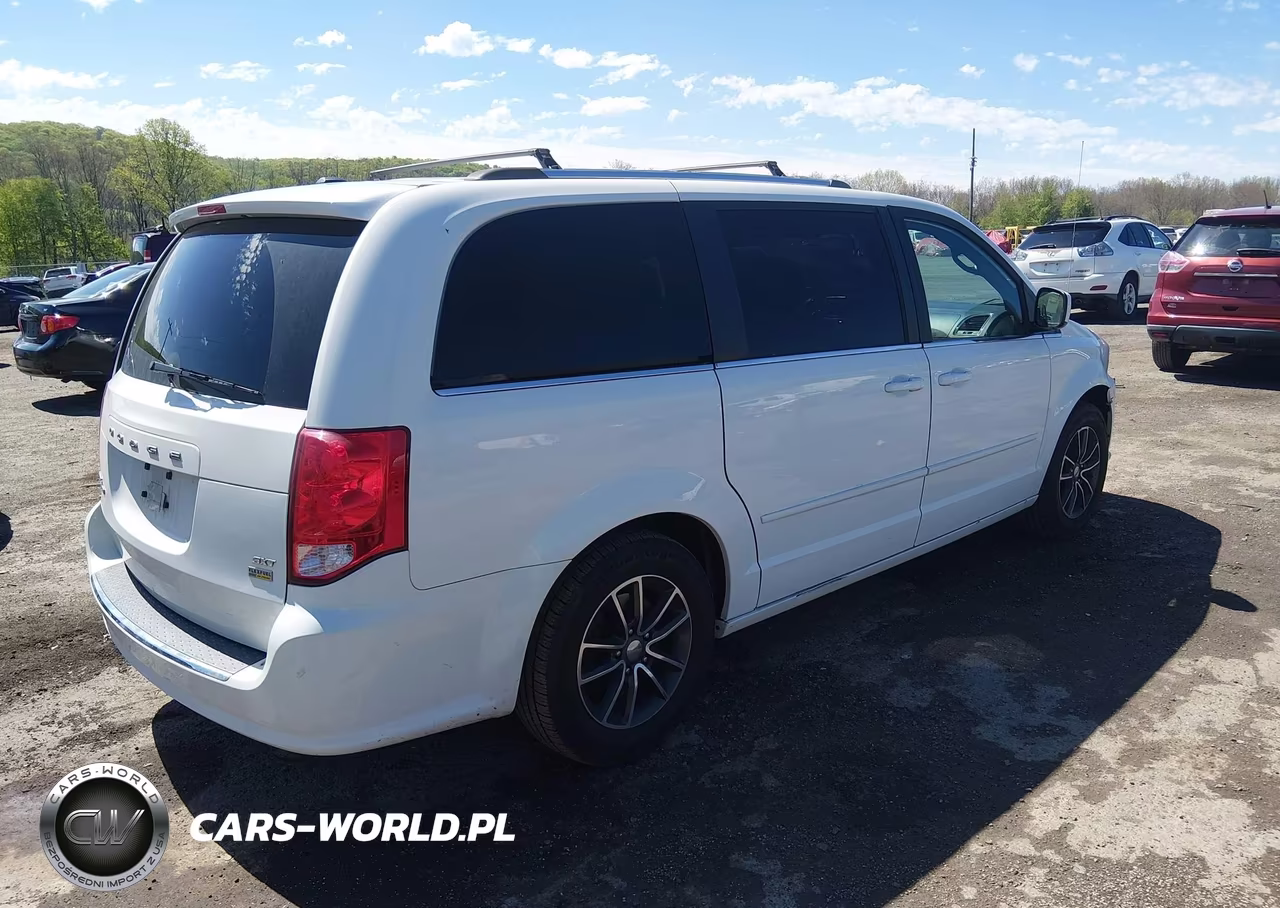 2017 Dodge Grand Caravan Sxt VIN:2C4RDGCG4HR834173 - 4
