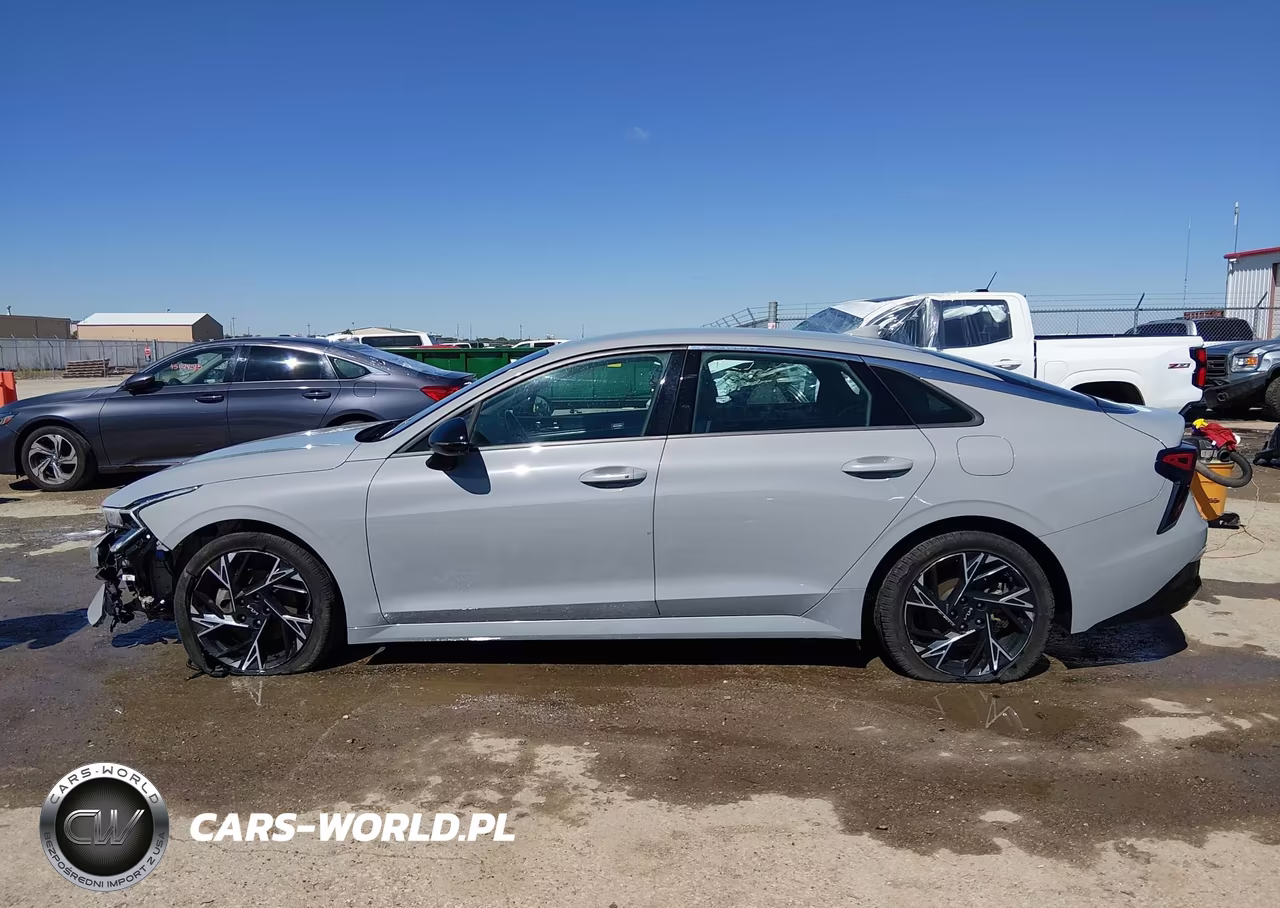2025 Kia K5 Gt-Line VIN:KNAG64J78S5316880 - 14