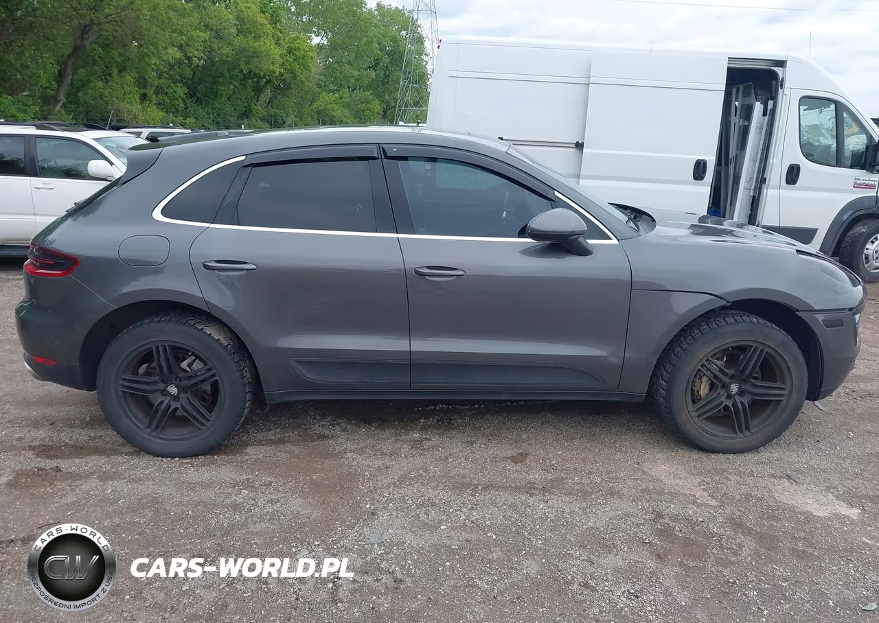 2015 Porsche Macan S VIN:WP1AB2A55FLB67836 - 13
