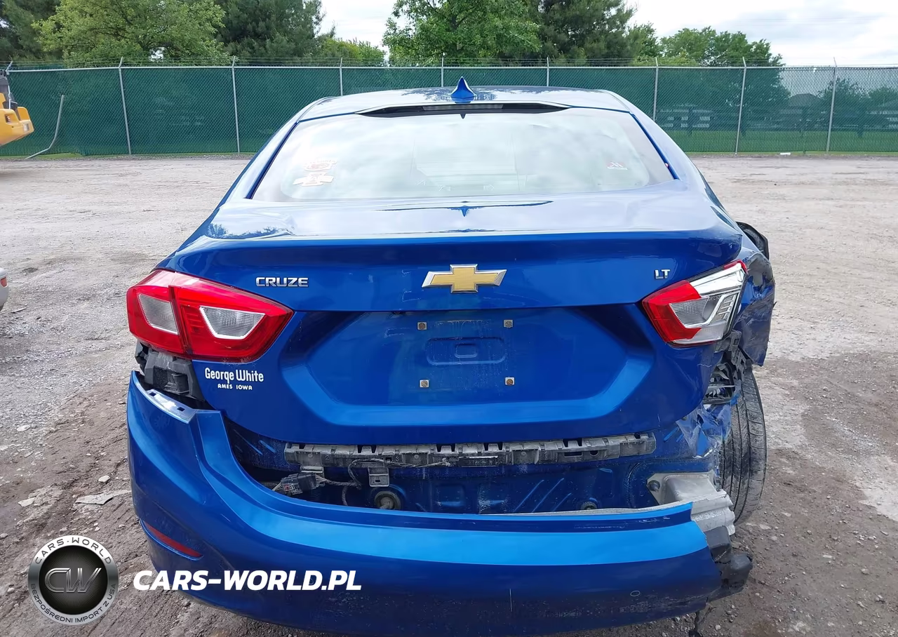2019 Chevrolet Cruze Lt VIN:1G1BE5SM4K7104114 - 16