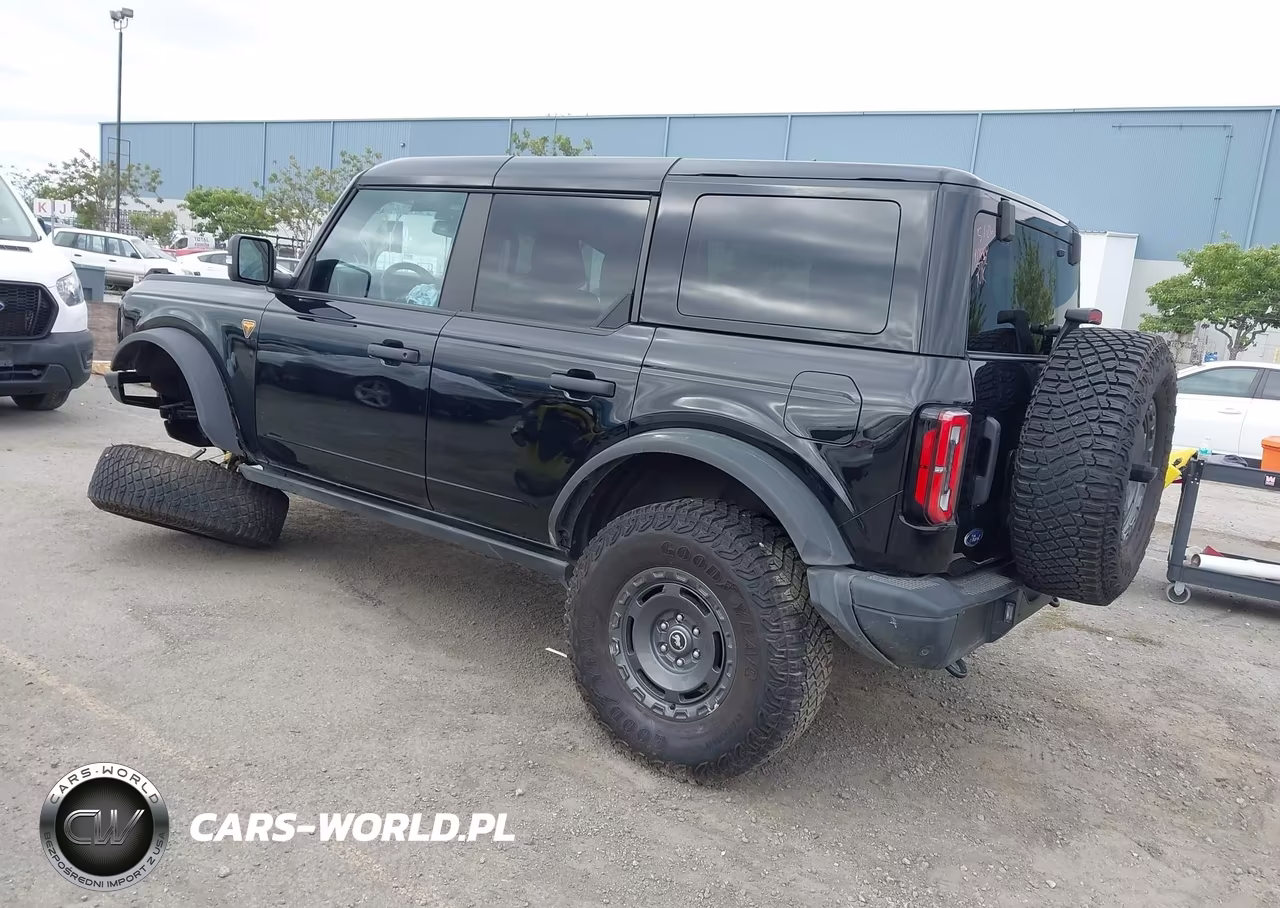 2024 Ford Bronco Badlands VIN:1FMEE9BP6RLA77758 - 3