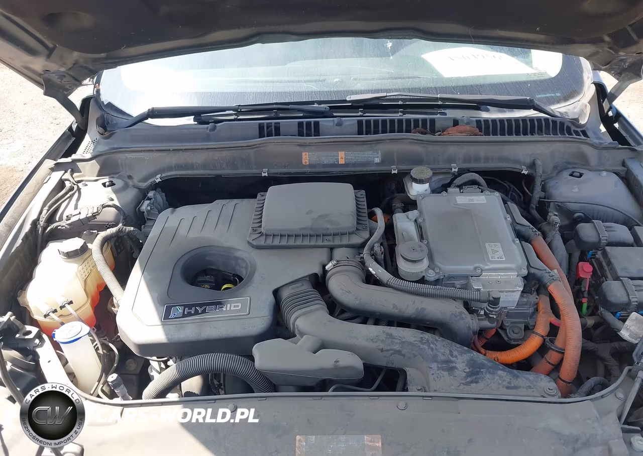 2018 Ford Fusion Hybrid S VIN:3FA6P0UU4JR254580 - 10