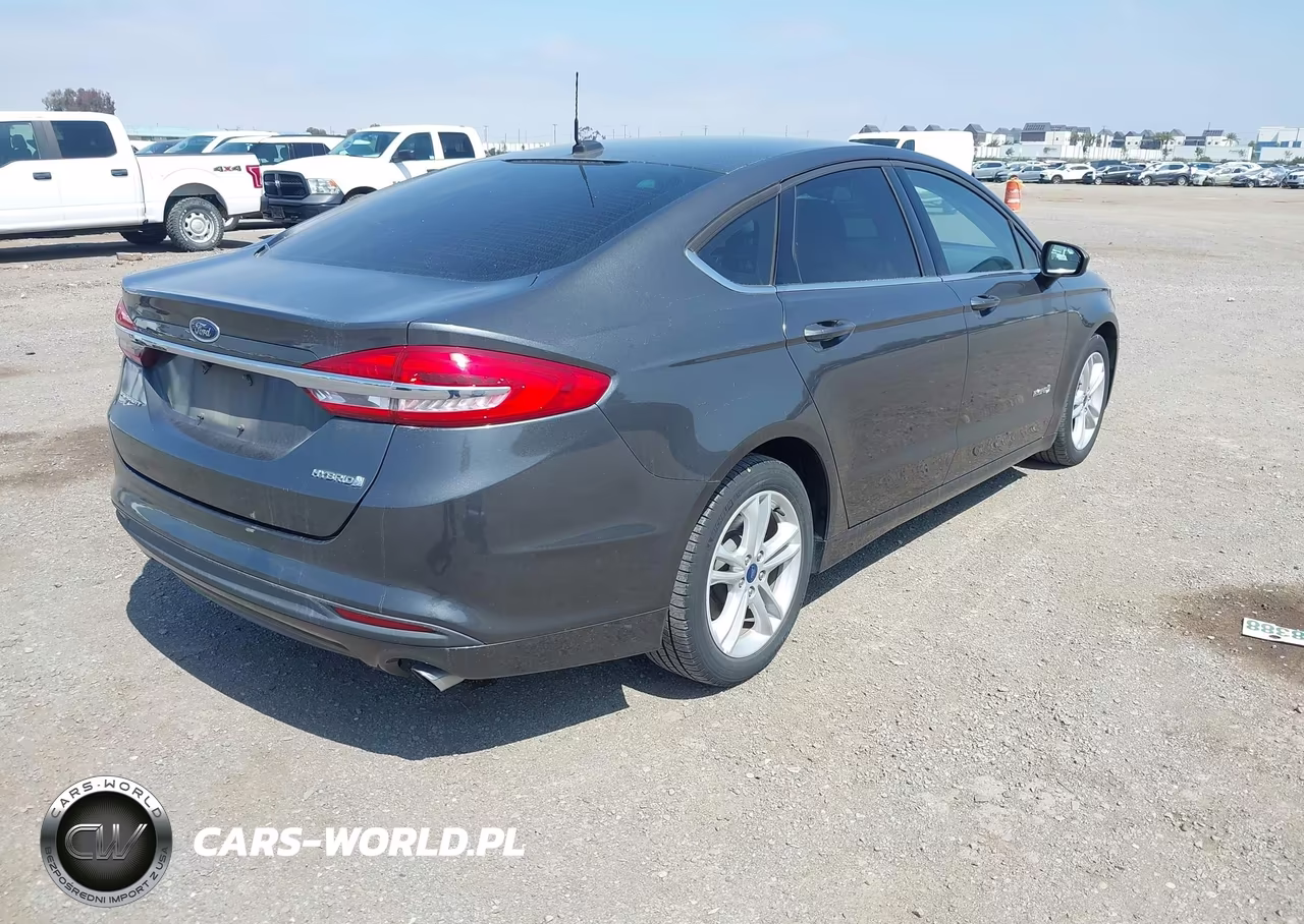 2018 Ford Fusion Hybrid S VIN:3FA6P0UU4JR254580 - 4