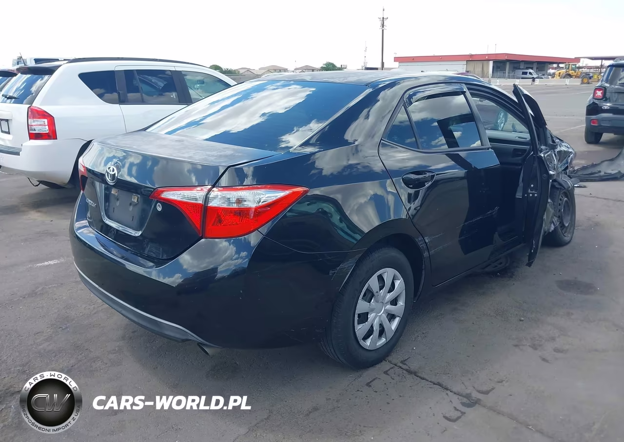 2015 Toyota Corolla L VIN:5YFBURHE7FP187267 - 4