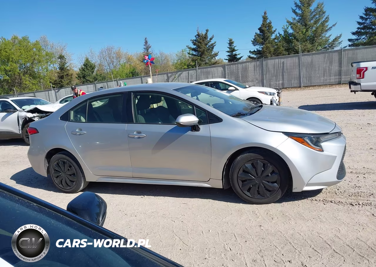 2021 Toyota Corolla Le VIN:JTDEPMAE7MJ137763 - 13