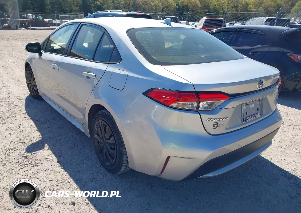 2021 Toyota Corolla Le VIN:JTDEPMAE7MJ137763 - 3