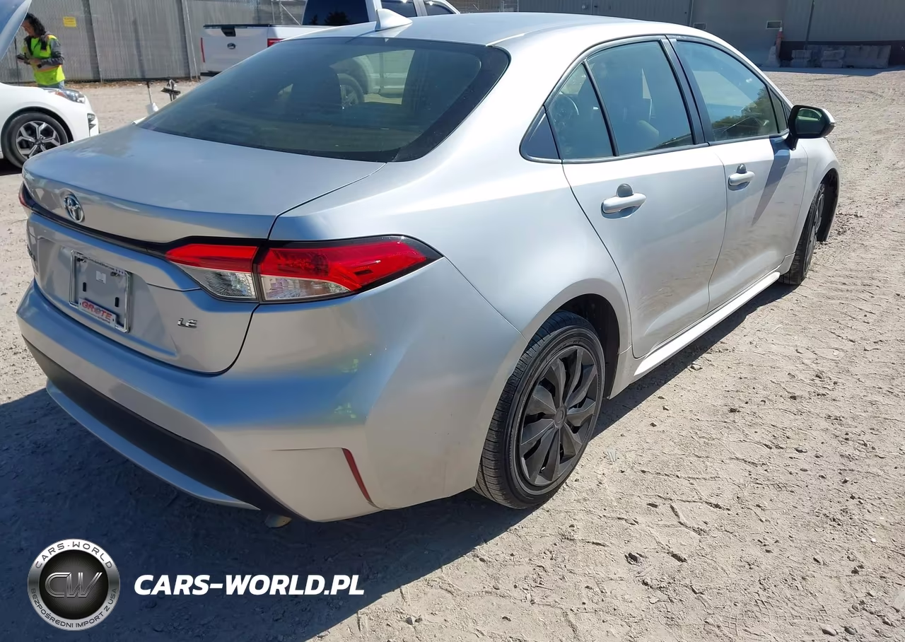 2021 Toyota Corolla Le VIN:JTDEPMAE7MJ137763 - 4