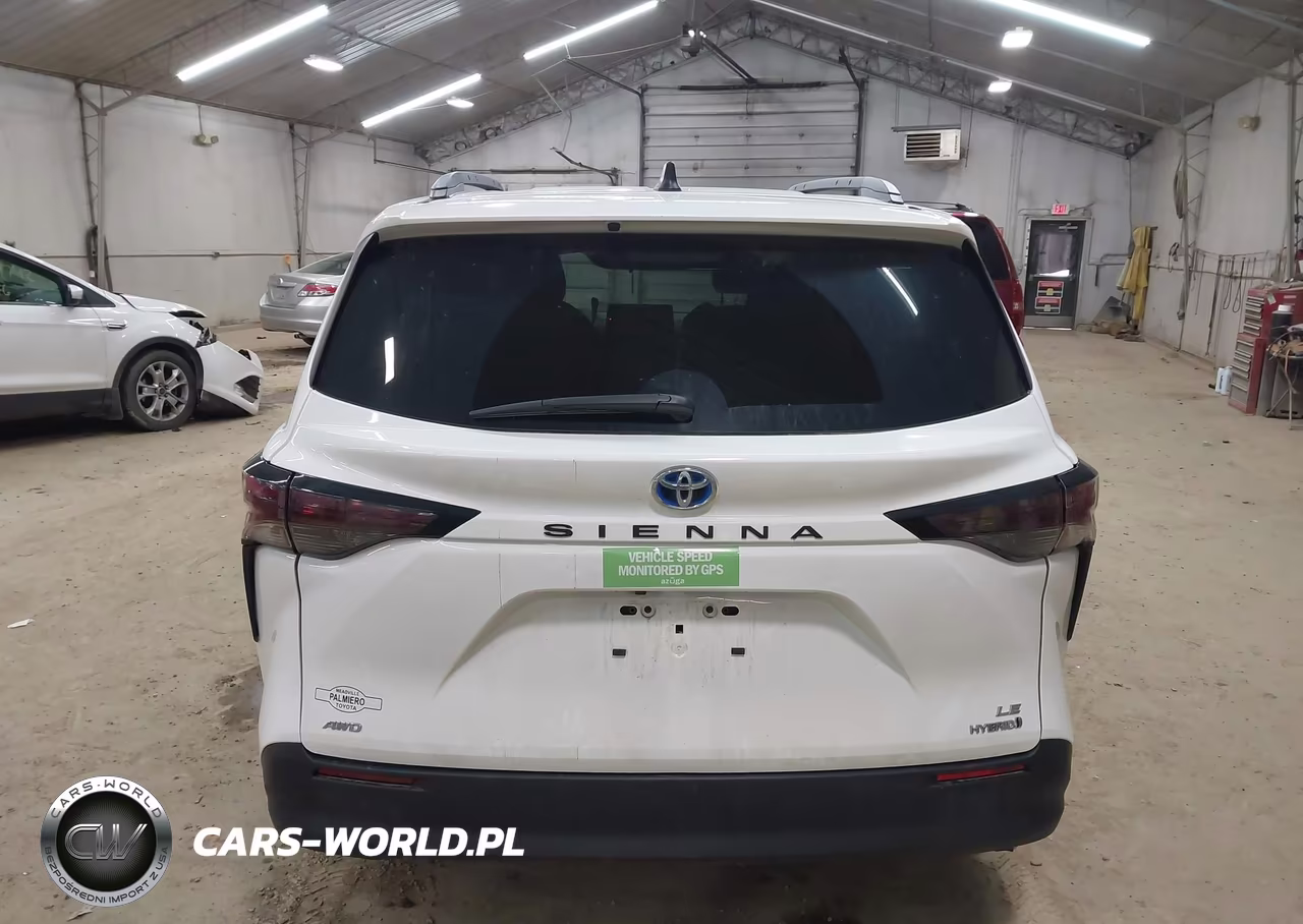 2024 Toyota Sienna Le VIN:5TDKSKFCXRS110810 - 16