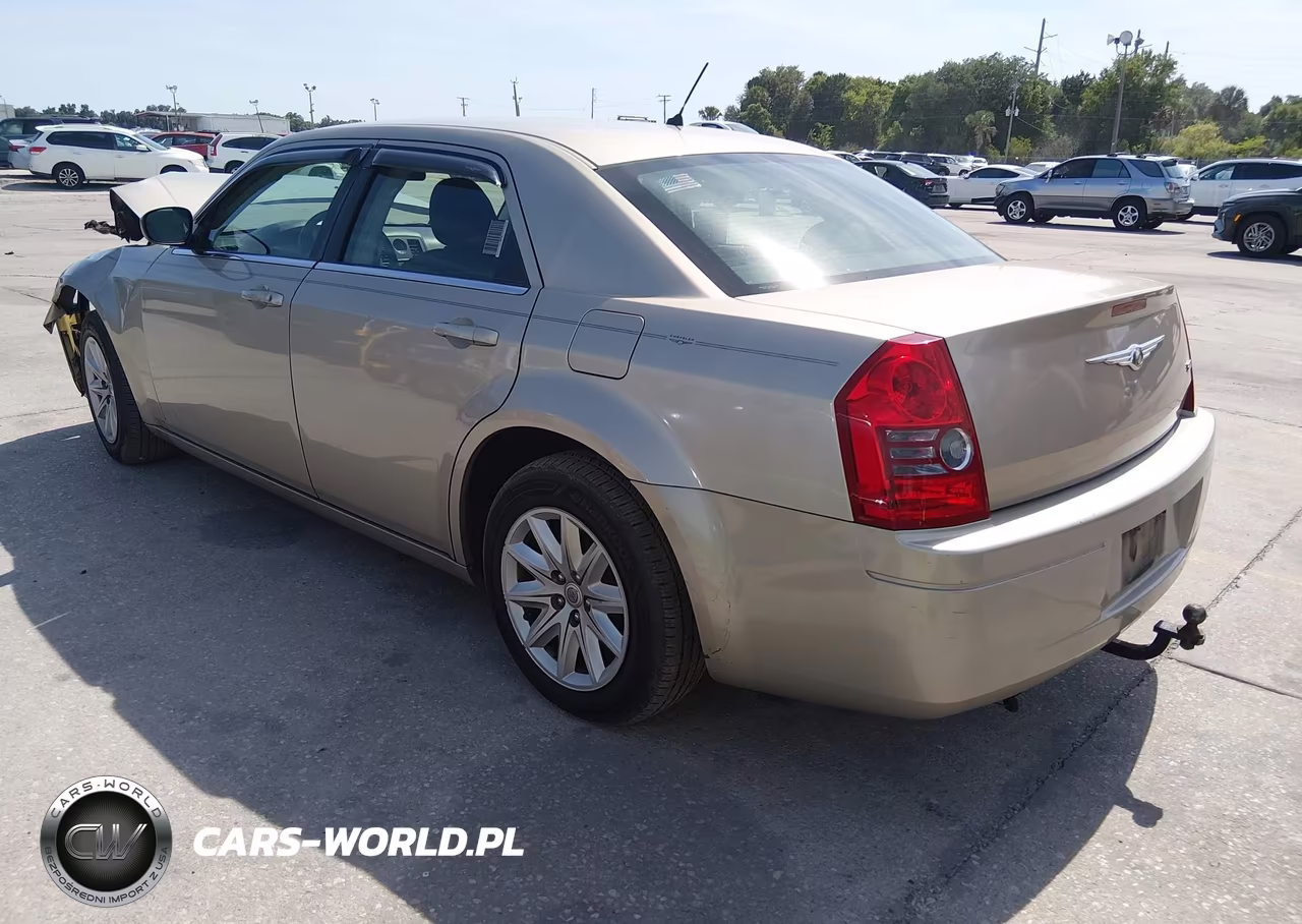 2008 Chrysler 300 Lx VIN:2C3KA43R68H135969 - 3
