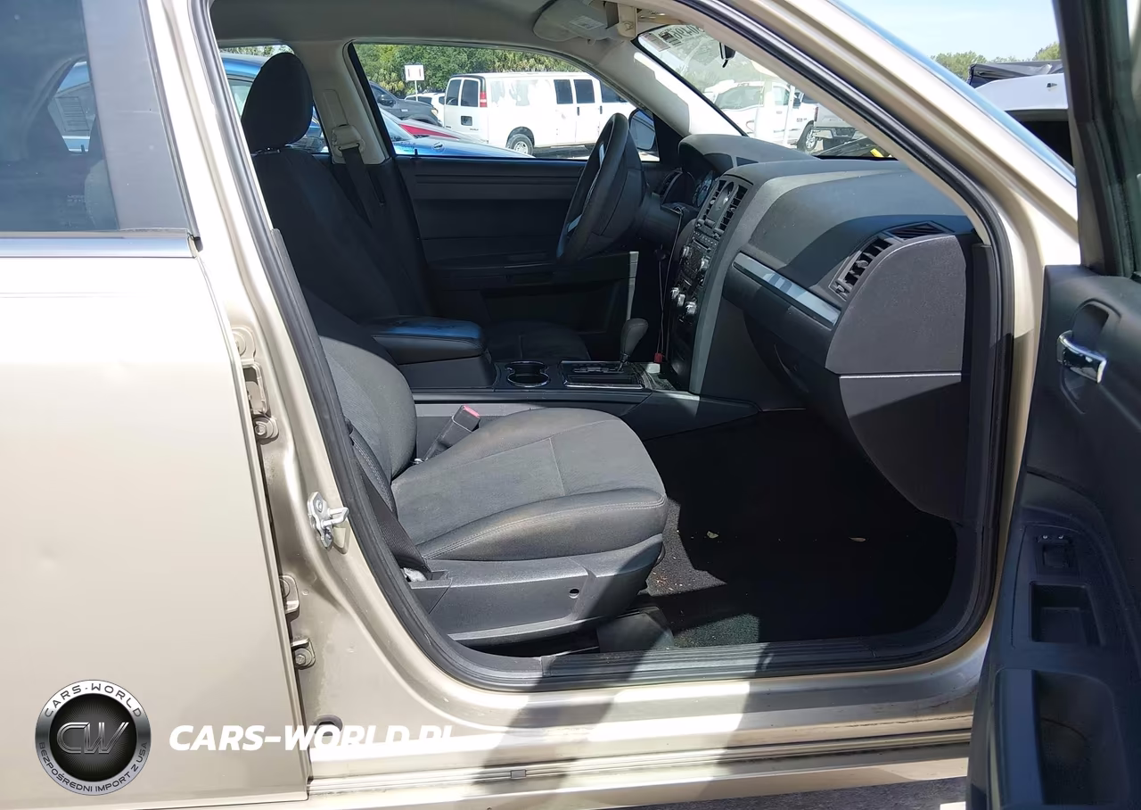 2008 Chrysler 300 Lx VIN:2C3KA43R68H135969 - 5