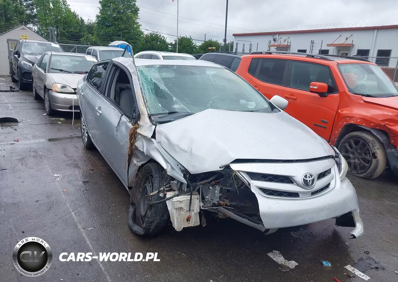 2012 Toyota Corolla Le – zdjęcie 1 z 14